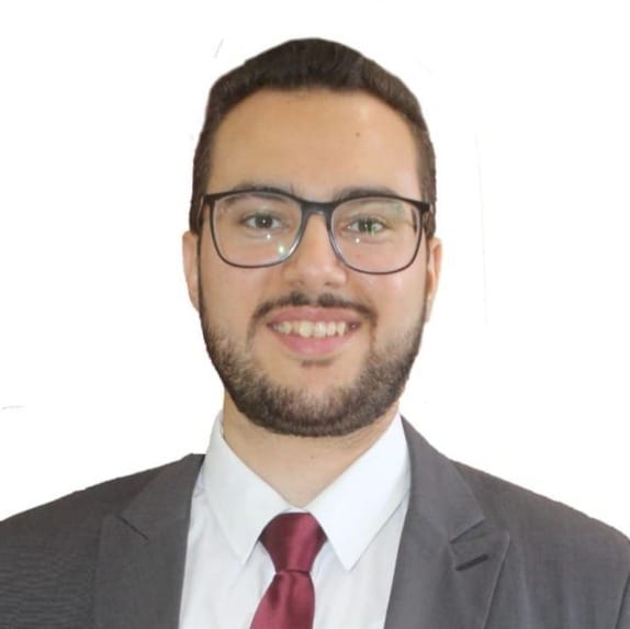 صالح محمد مدرس في منصة حصة